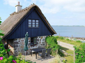 Charming Holiday Home in Funen with Terrace, Mesinge